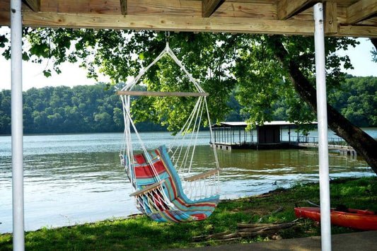 Serenity Lakefront Cottages